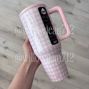 “Pink Gingham" HydroJug 32oz Traveler Tumbler - Seasonal